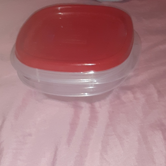 Container - Picture 2 of 2